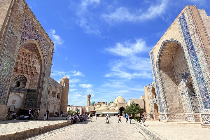 Bukhara: Full-Day Private Walking Tour with Local Tour Guide