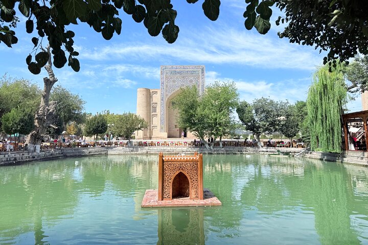 Bukhara: Walking Tour with a Small Group. Complete Guidance