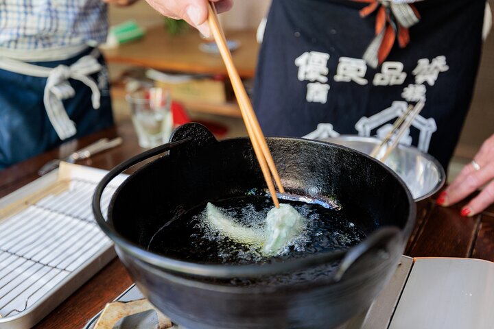 Japanese Cooking Class with Local Family in Takayama Old Town