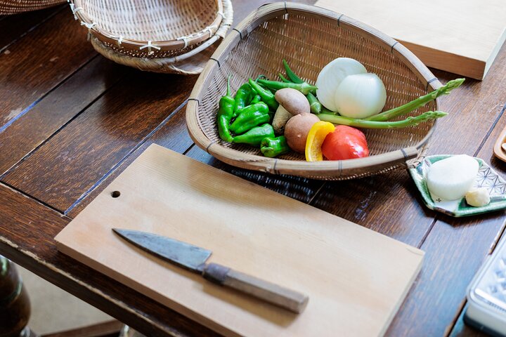 Japanese Cooking Class with Local Family in Takayama Old Town