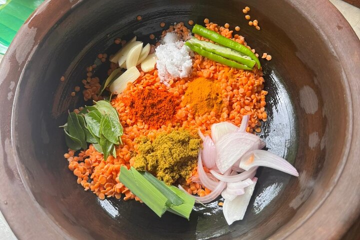 Sri Lankan cooking class with Nilu Kandy( FREE PICKUP & Drop)