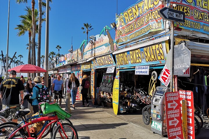 Full Day Iconic Sights Tour of Los Angeles from Anaheim: 6 Stops