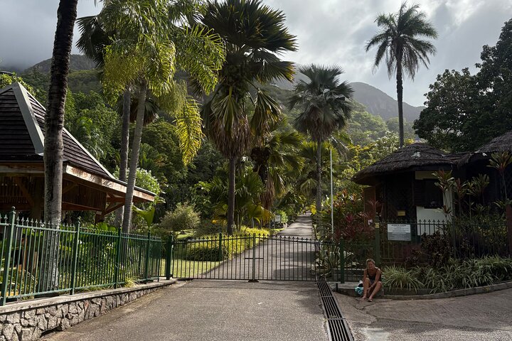 Private Mahe island tours!