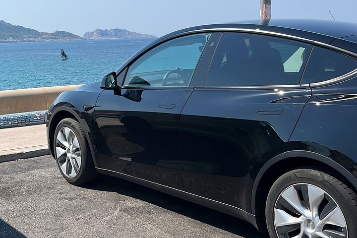 Marseille Airport to Marseille Hotel drop Arrival and Departure