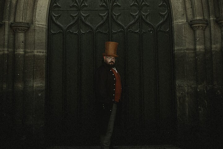 Leeds Ghost Tour Explore the Haunting History of Leeds