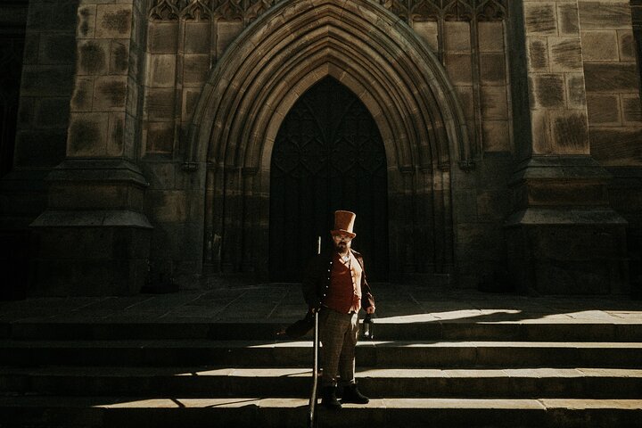 Leeds Ghost Tour Explore the Haunting History of Leeds