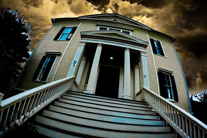The Haunted History of Richmond tour