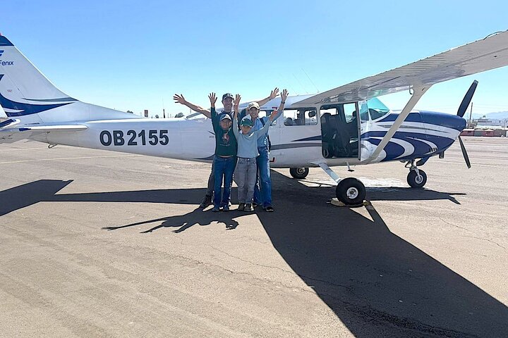 Nazca Lines Flight Fly with the Experts – English-Speaking Guide