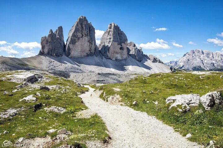 Dolomites and Lago di Braies Day Tour with Private Car and Guide
