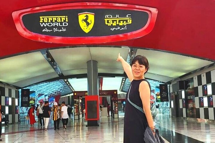 Private Abu Dhabi City Tour with Louvre Abu Dhabi Combo