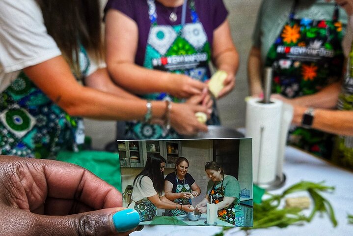 Traditional Kenyan Cooking Class & Local Market Tour