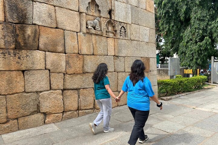 Hampi/Chitradurga/Badami/Aihole/Pattadkal from Bangalore in 3days