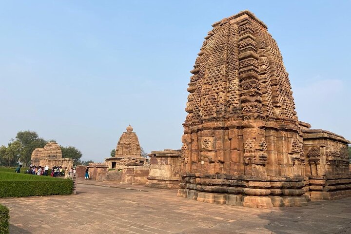 Hampi/Chitradurga/Badami/Aihole/Pattadkal from Bangalore in 3days