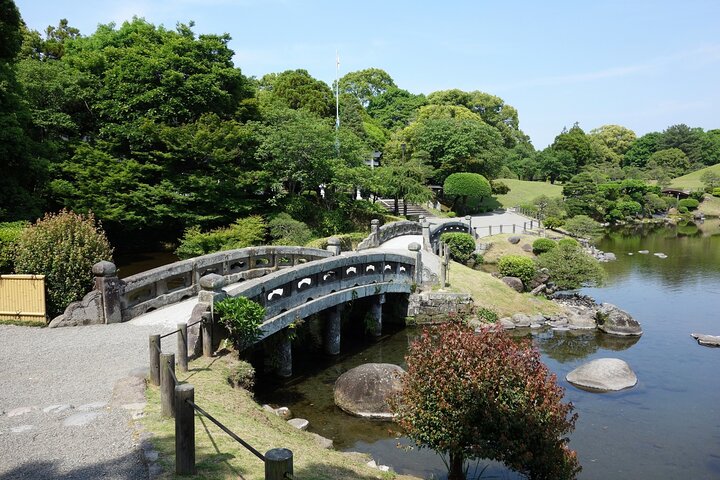 Kumamoto Castle Suizenji Garden or Aso Full-Day Tour Option