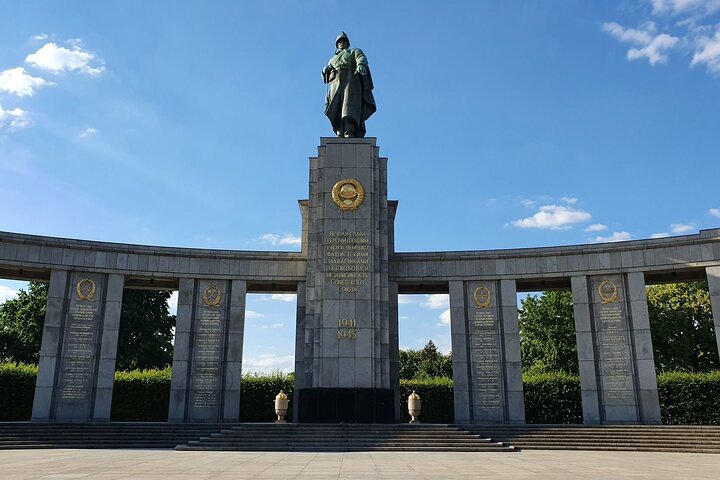 Unforgettable Berlin Guided Shore Excursion from Warnemünde Port