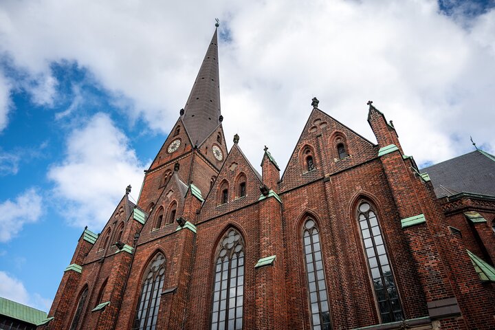 Hamburg Historic Old Town and WW2 Walking Tour in Small Group