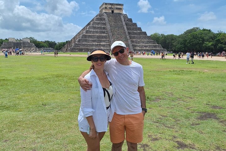 Chichen Itza : Walking Tour with Expert Guide + Skip-the-Line