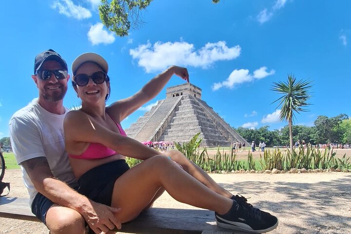Chichen Itza : Walking Tour with Expert Guide + Skip-the-Line