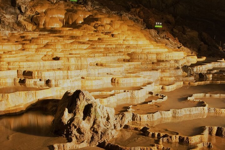 Northern Kyushu Day Tour Akiyoshido Cave and Motonosumi Inari
