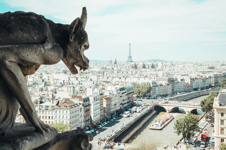 Le Havre to Paris with Boat Cruise & Lunch for First Time Visitor