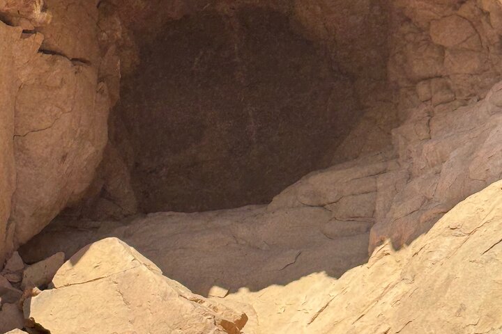 Elijah’s Cave Climb & Hike with Sinai Altar