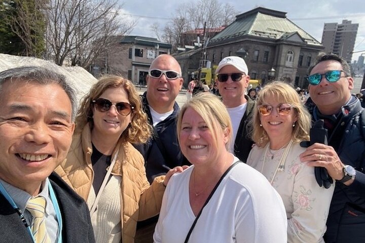 Private Customizable walking Tour in Otaru