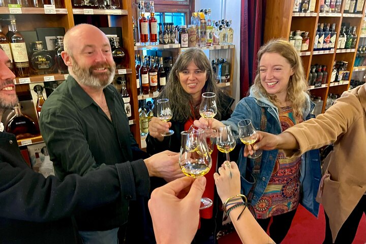 Zurich Food Tour with 10 Local Delicacies, Cheeses & Chocolates