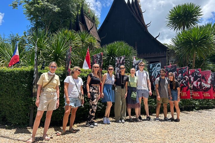 ChiangRai Guided 7 Major Sites+Buffet Lunch #All ticket included