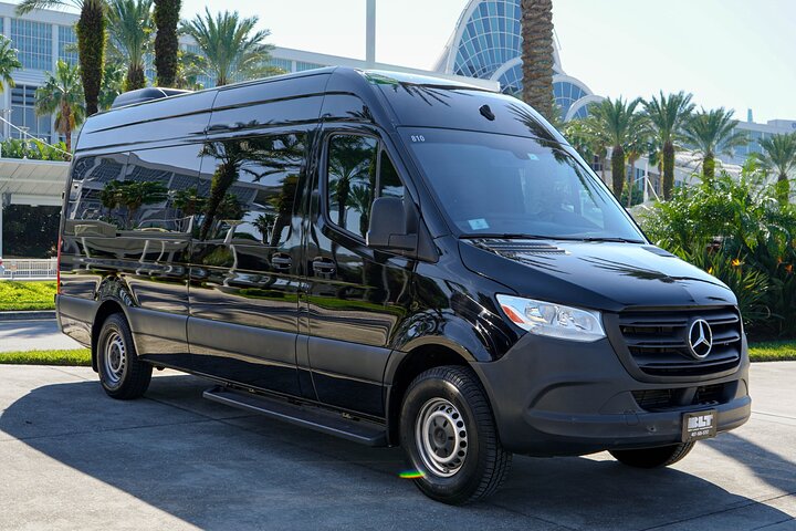 11 Passengers Van Port Canaveral to Orlando Airport One Way