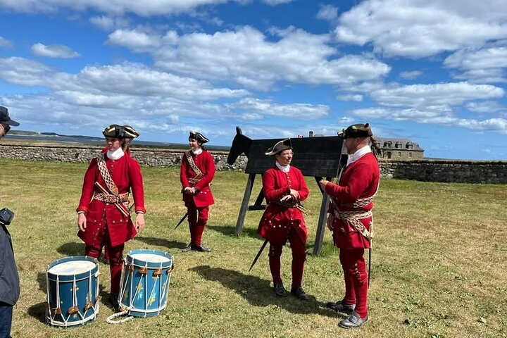 Louisbourg Fortress, Lighthouse & Cliffside Adventure Sydney NS