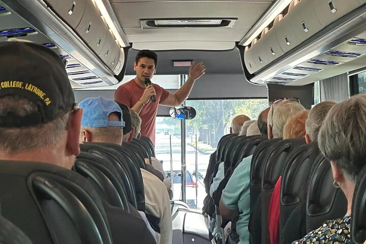 Full Day Iconic Sights Tour of Los Angeles from Anaheim: 6 Stops