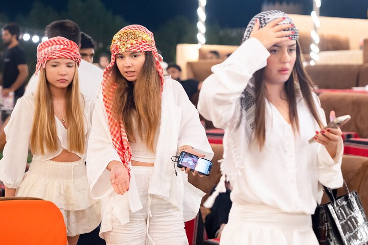 Vip Desert Safari Dubai With BBQ Buffet Dinner