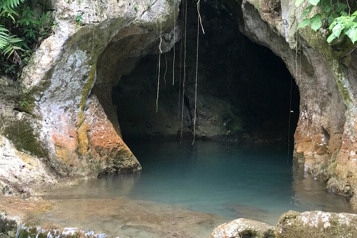 ATM Cave Tour from San Ignacio Actun Tunichil Muknal