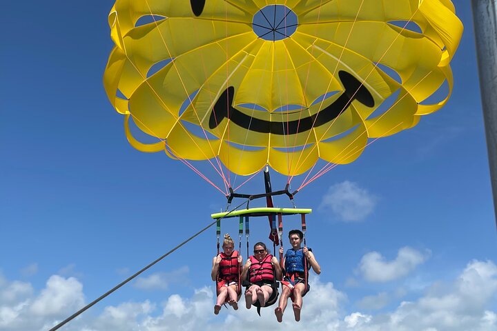 Bay & Ocean Parasailing over the Gulf of Mexico South Padre Isl.