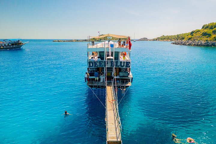 Oludeniz Full Day Boat Cruise with Lunch and Butterfly Valley