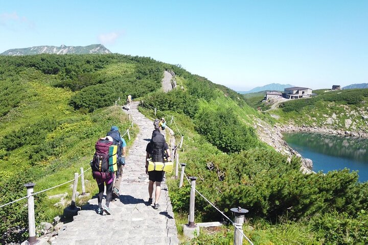 Kanazawa Day Tour: Shomyo Falls & Tateyama Mountain Walks