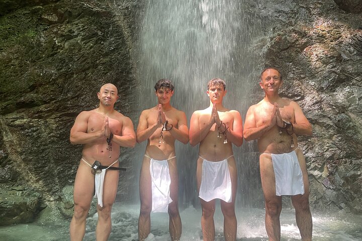 “Takigyo”Traditional Japanese Waterfall Training meditation