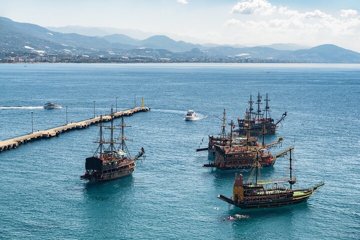 Alanya All Inclusive Pirate Boat Trip With Hotel Transfer
