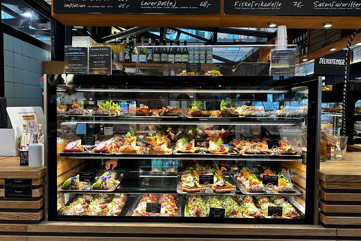 Copenhagen Culinary Food Tour with 6+ Tastings of Danish Classics