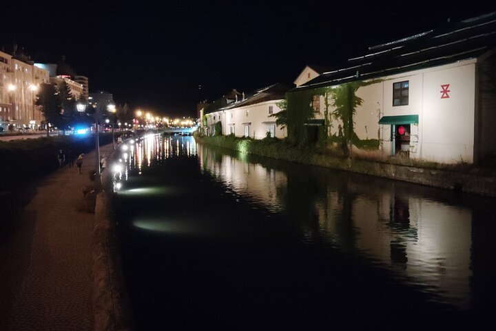 Otaru: Day & Night Walk in a Nostalgic Historic Port Town