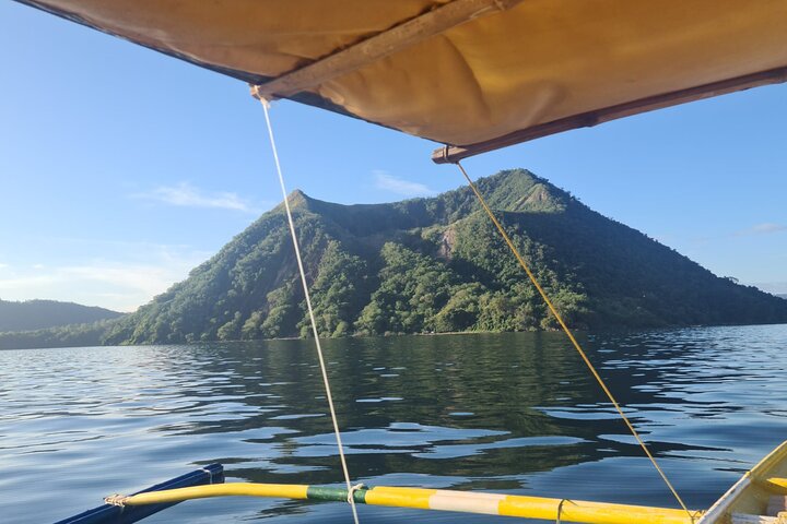 Private Combo Tour to Pagsanjan Falls and Taal Volcano