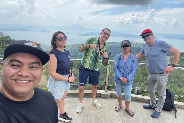 Private Combo Tour to Pagsanjan Falls and Taal Volcano