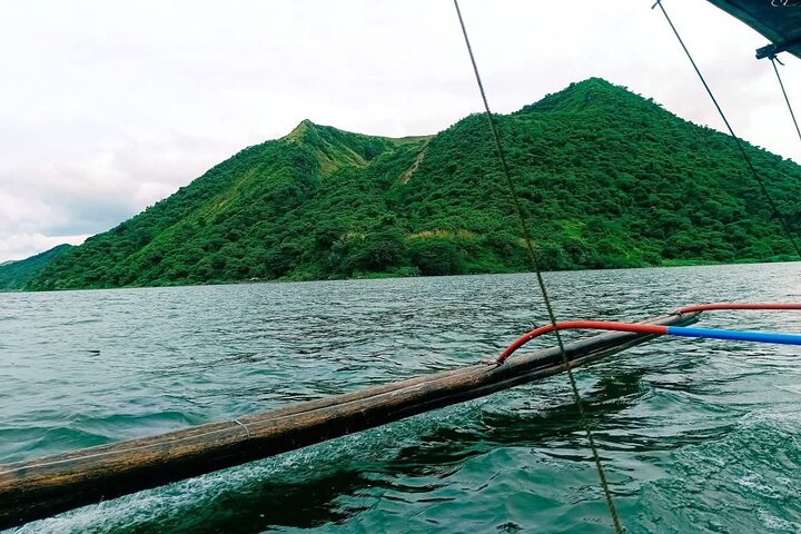 Private Combo Tour to Pagsanjan Falls and Taal Volcano
