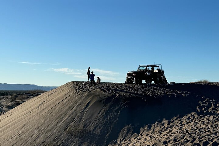 Sandboarding in the Mogote Dunes in Mexico