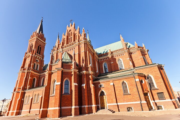 Lodz Old Town Manufaktura Highlights Private Walking Tour