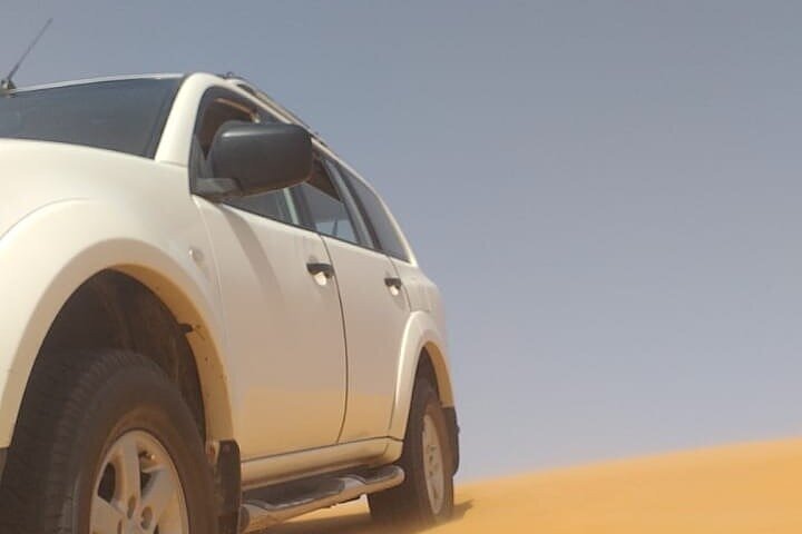 Sunrise Jeep Tour in Merzouga Dunes