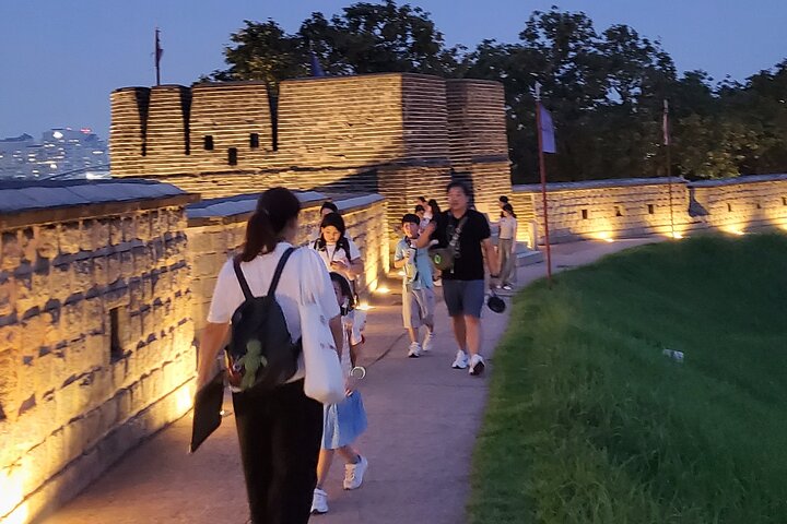 UNESCO Suwon Hwaseong Fortress Wall Hiking Tour with Expert Guide
