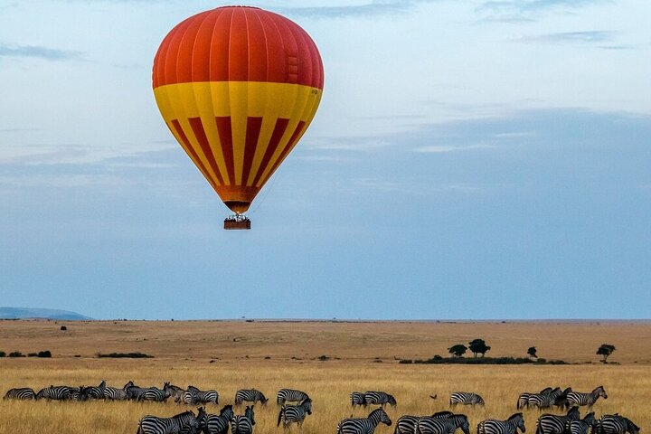 Maasai Mara Hot Air Balloon Safari and Champagne Breakfast