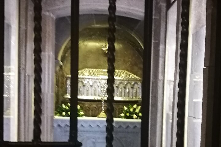 Private Transfer Santiago de Compostela to Porto or vice versa