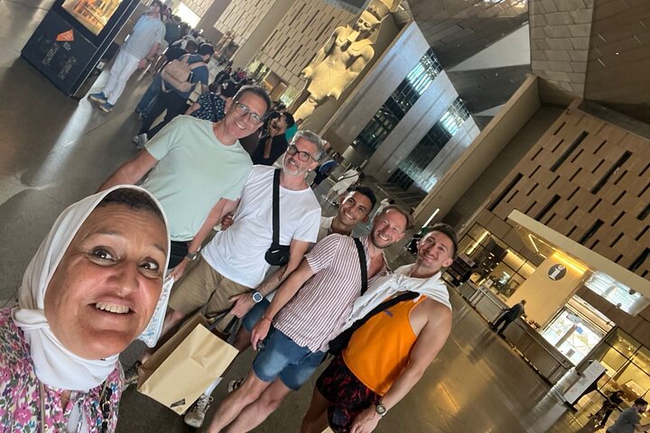 Private Tour to Grand Museum and Pyramids from Alexandria port